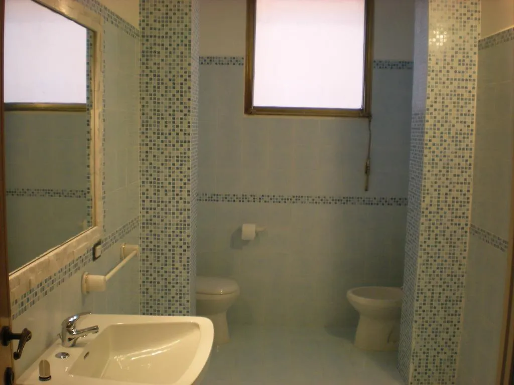 Palazzo Bonventre Hotel Marsala 0*,  Italia